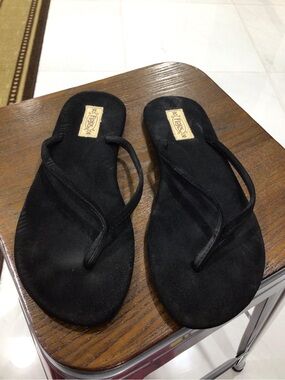 Flojos Black Suede Thong Sandals for Women